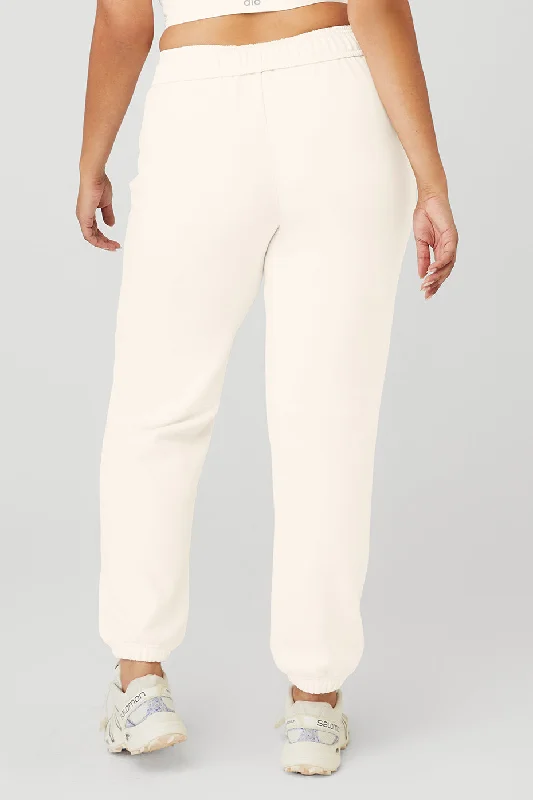 Accolade Sweatpant - Ivory