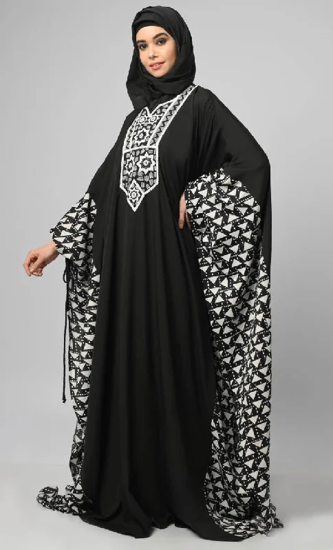 Egyptian Black & White Stripe Print Side Panel Kaftan Style Long Abaya